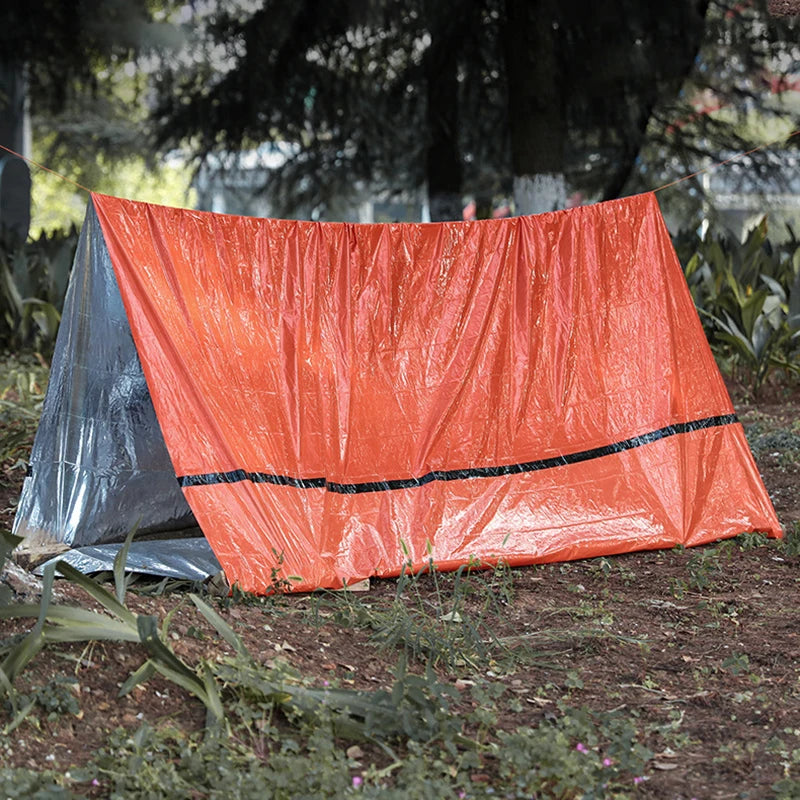 Cort cu tub Mylar Sac de dormit Impermeabil în aer liber SOS Pătură termică Reutilizabilă pentru 2 persoane Adăpost de urgență Kit de cort de supraviețuire Bivy 